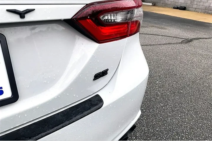 $27971 : Toyota Camry 2023 SE 4dr Sed image 6