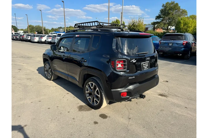 $7980 : 2016 Renegade 4WD 4dr Latitude image 4