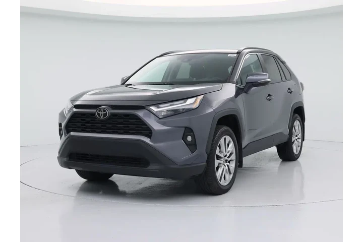 $35998 : Toyota RAV4 2024 AWD XLE Pre image 4