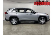 $32998 : Toyota RAV4 2024 LE 4dr SUV thumbnail