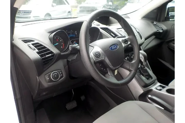 $8315 : 2016 Escape SE FWD image 10