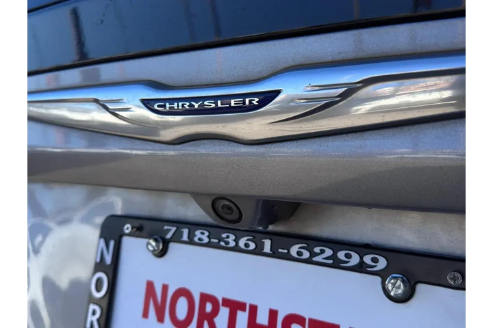 $24295 : Chrysler Pacifica 2020 Touri image 8