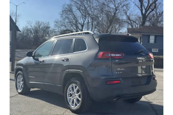 $7999 : 2014 Cherokee Latitude image 7