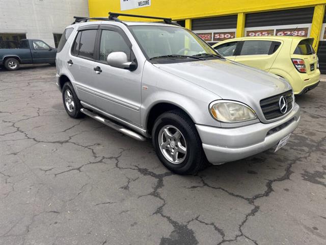 $3999 : 2001 Mercedes-Benz M-Class ML image 5