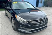 $9900 : Se vende Hyundai Sonata thumbnail