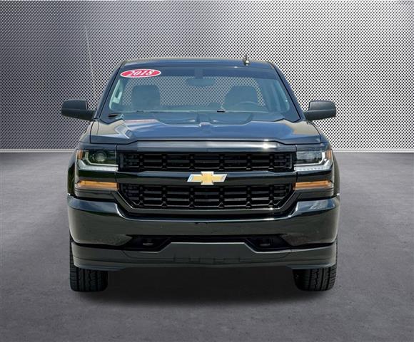 $22787 : 2018 Silverado 1500 Custom image 2