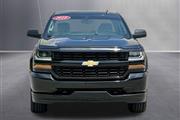 $22787 : 2018 Silverado 1500 Custom thumbnail