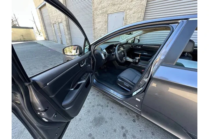 $24499 : 2021 Clarity Plug-In Hybrid image 9