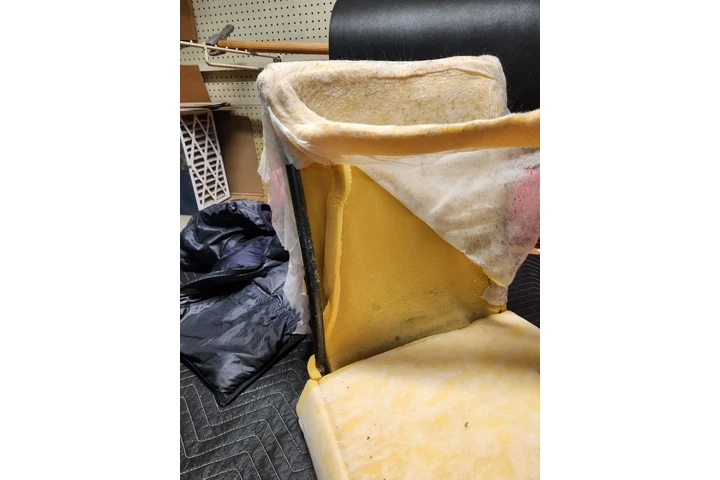 Tapicero (Canoga Park) image 6