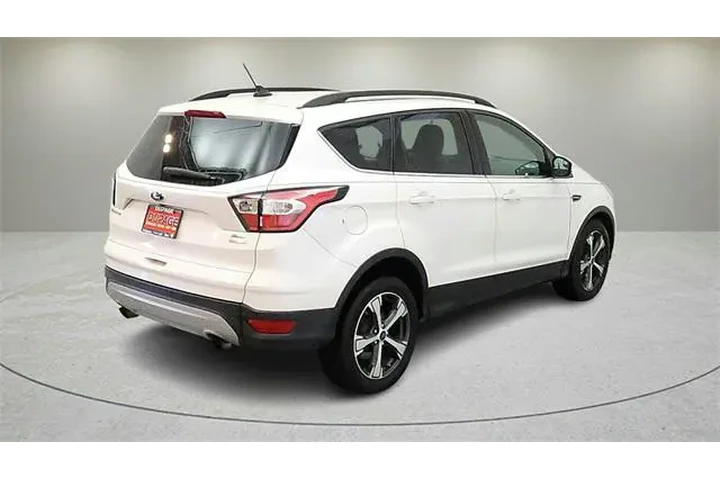 $10337 : Ford Escape 2018 SEL 4dr SUV image 9