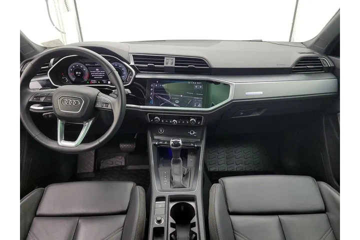 $26998 : Audi Q3 2023 AWD quattro S l image 9