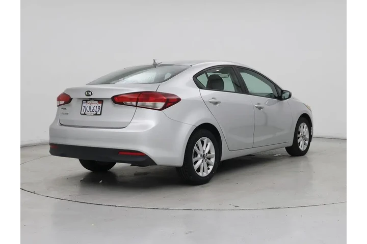 $11599 : Kia Forte 2017 LX 4dr Sedan image 8