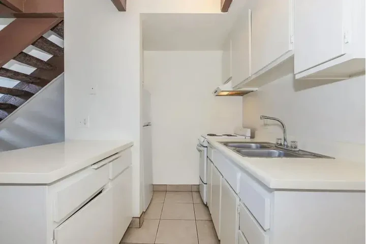 $1100 : Cozy 1-Bedroom and 1-Bathroom image 3
