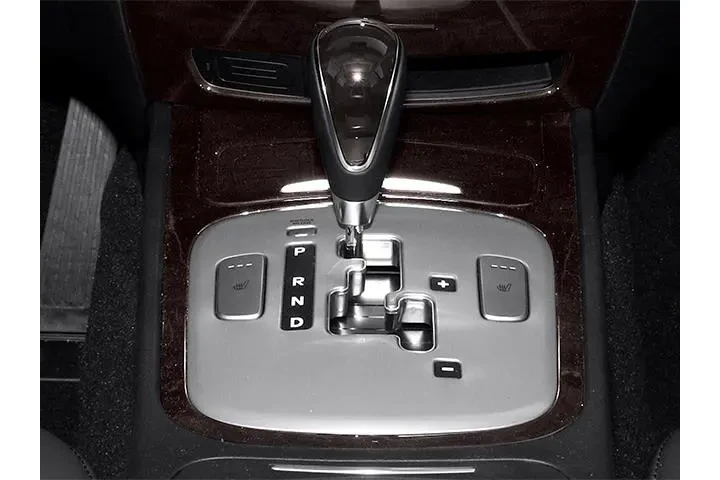 $10498 : Hyundai Genesis 2013 5.0L R- image 10