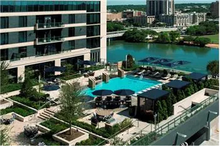 $3037 : Rental property with 1 bedro image 9