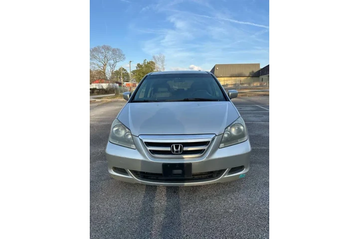 $3000 : 2006 Odyssey EX-L w/DVD w/Navi image 2