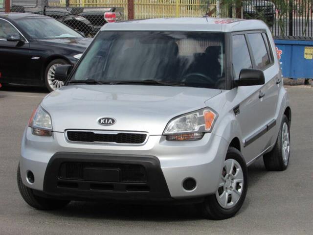 $4995 : 2011 Soul image 1