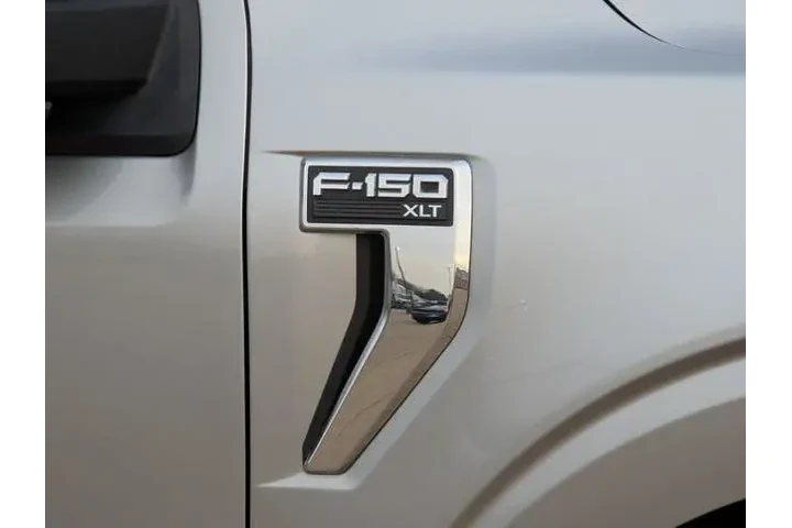 $30861 : Ford F-150 2022 4x2 XLT 4dr image 10