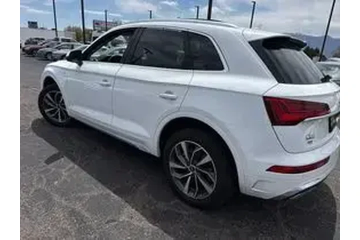 $28340 : Audi Q5 2023 AWD quattro S l image 4