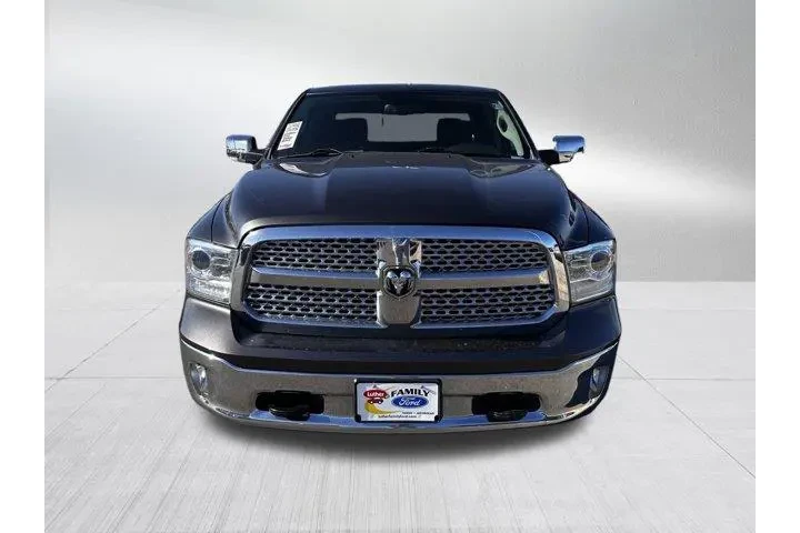 $20699 : Ram 1500 2016 4x4 Laramie 4d image 2