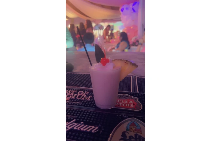 Mobile Bar With bartender image 5