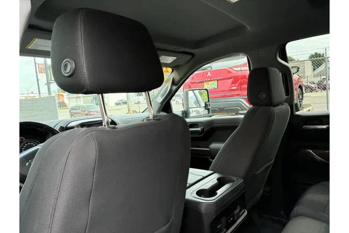 $28995 : 2020 Silverado 1500 RST image 9