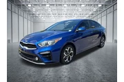 $15038 : Kia Forte 2020 LXS 4dr Sedan thumbnail