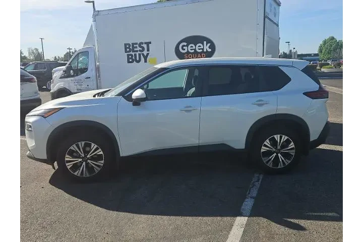 $18786 : Nissan Rogue 2022 SV 4dr Cro image 5