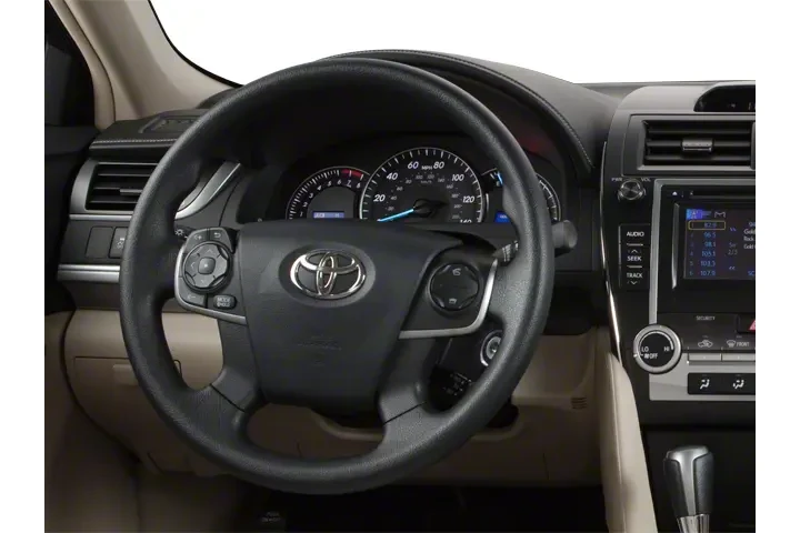 2012 Camry L image 6