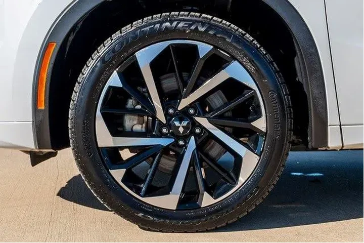 $21997 : Mitsubishi Outlander 2022 SE image 6