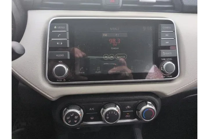 $13050 : Nissan Versa 2021 SV 4dr Sed image 8