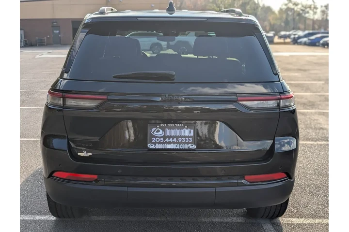 $33994 : Jeep Grand Cherokee 2024 4x4 image 8