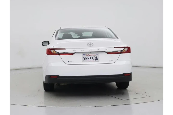 $27998 : Toyota Camry 2025 LE 4dr Sed image 6