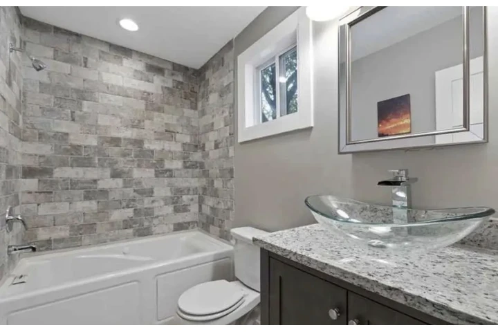 $1500 : Beautiful 3 Bedroom Home image 8