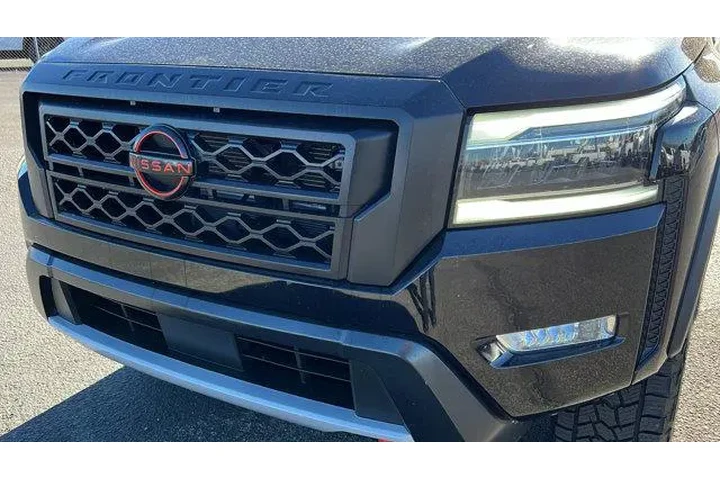 $37984 : Nissan Frontier 2023 4x4 PRO image 10