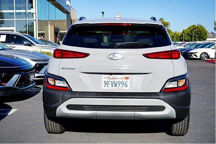 $18570 : Hyundai KONA 2023 SEL 4dr Cr image 9