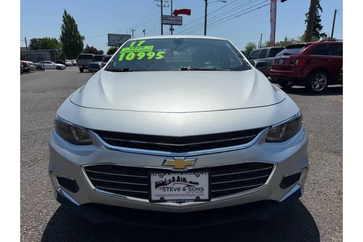 $10995 : 2017 Malibu LS image 4