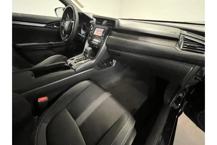 $19953 : Honda Civic 2020 LX 4dr Hatc image 10