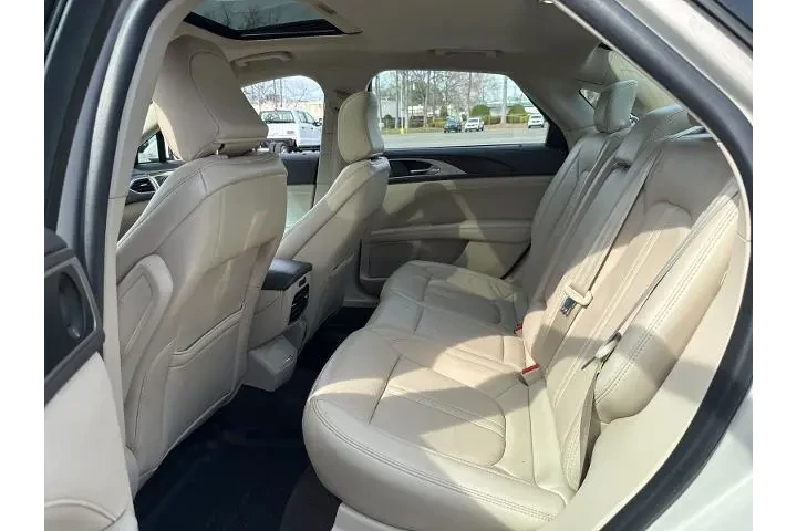 $20995 : Lincoln MKZ 2020 AWD Reserve image 3