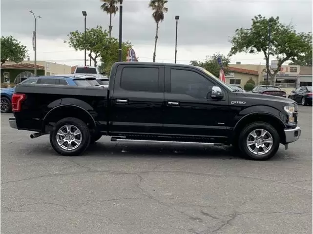 2016 Ford F150 SuperCrew Cab image 1