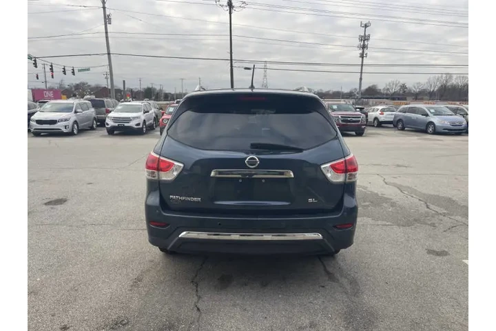 $6850 : 2014 Pathfinder SL image 9