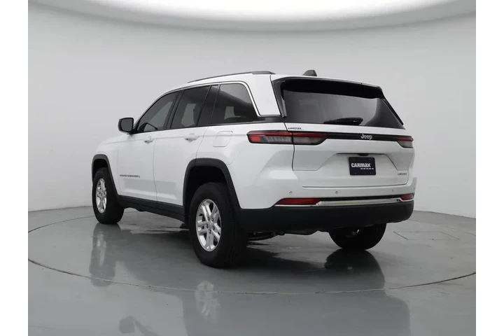 $26998 : Jeep Grand Cherokee 2023 4x2 image 2