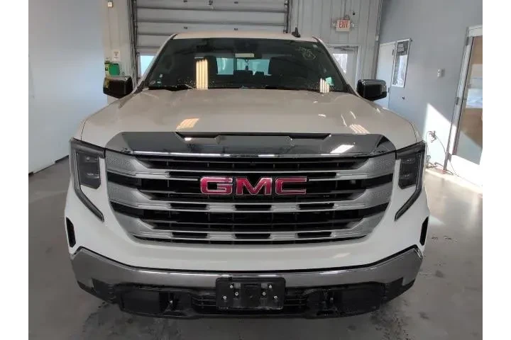$36999 : GMC Sierra 1500 2023 4x4 SLE image 9