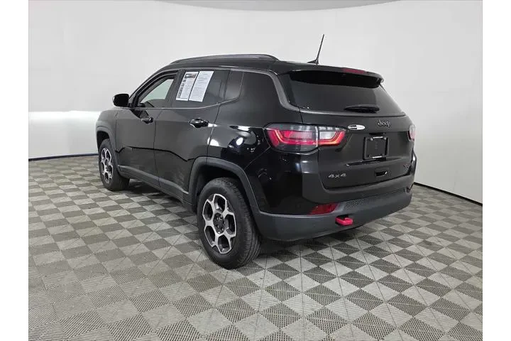 $22132 : Jeep Compass 2022 4x4 Trailh image 6