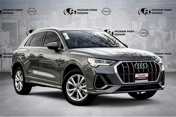 $27997 : Audi Q3 2022 AWD quattro S l image 1