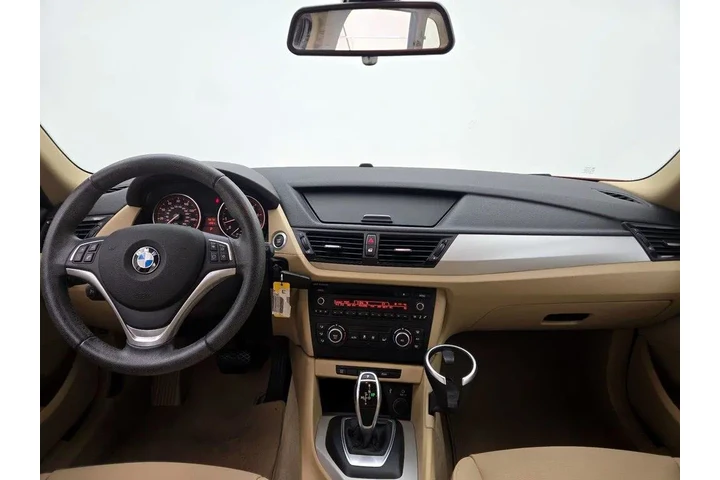 $13998 : BMW X1 2015 sDrive28i 4dr SU image 9