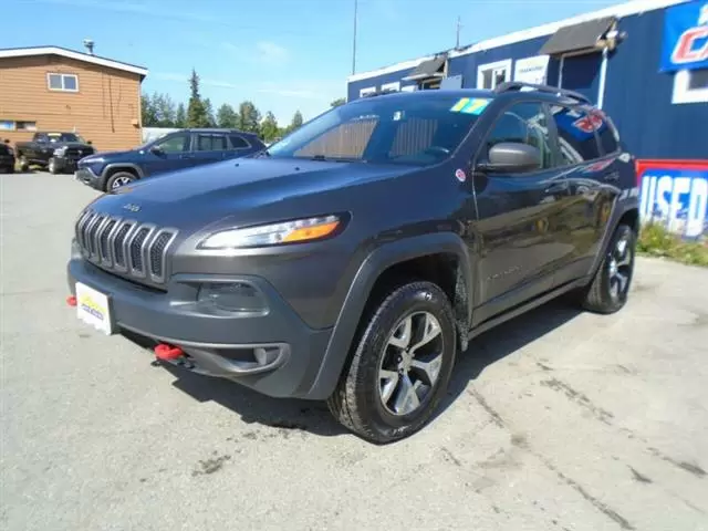 $13999 : 2017 Cherokee Trailhawk image 3