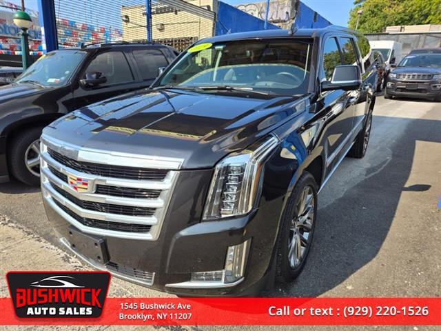 $34995 : Used 2019 Escalade ESV 4WD 4d image 1