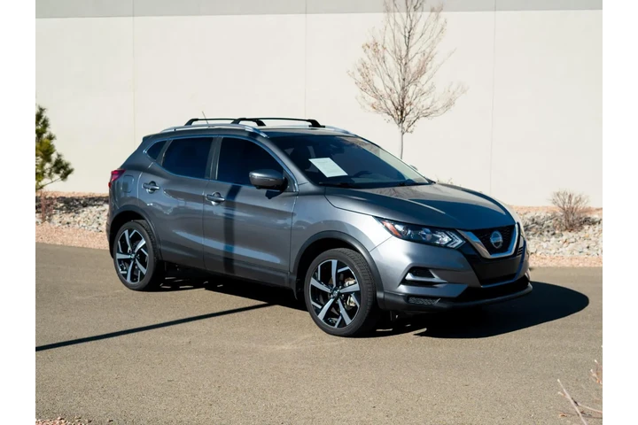 $22533 : 2022 Rogue Sport SL image 2