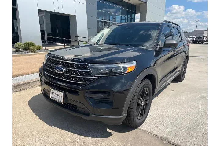 $14556 : Ford Explorer 2021 XLT 4dr S image 1